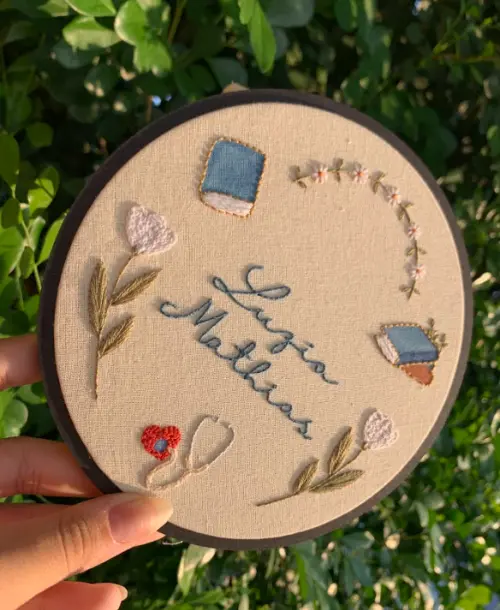 Bastidor Bordado - Guirlanda Decorativa