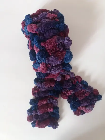 cachecol em Tricô de pompom