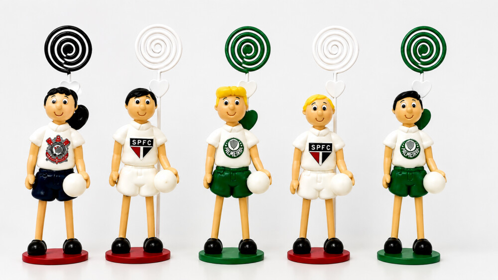 Bonecos de times em biscuit com porta recados