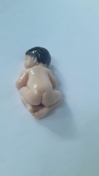 Apliques bebê realista em biscuit