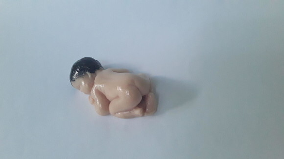 Apliques bebê realista em biscuit