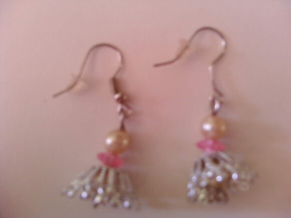 Brincos variados