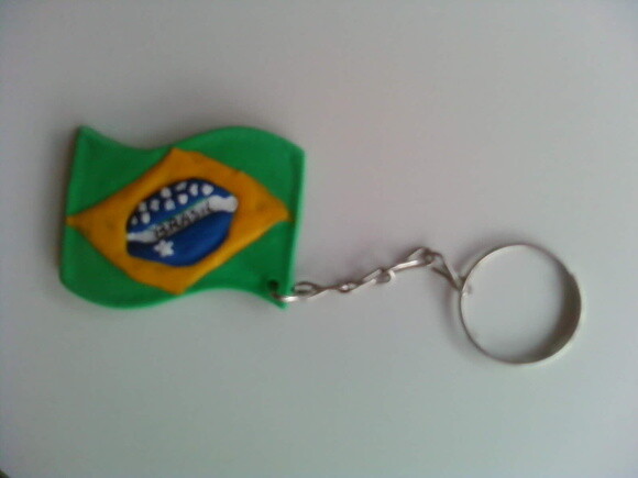 Chaveiro Bandeira Em biscuit