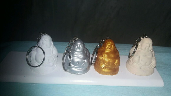 Chaveiro Buda em biscuit