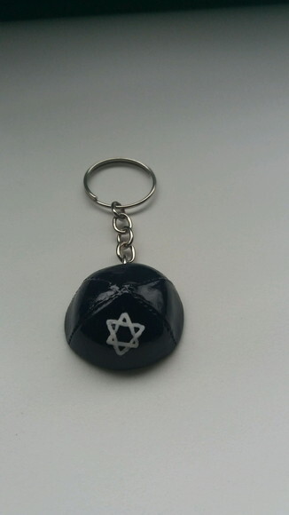 Chaveiro Kipá judaico com Estrela de Davi
