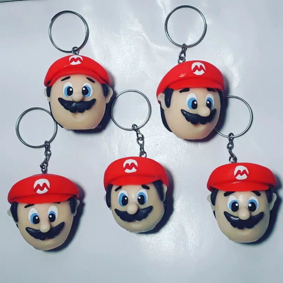 Chaveiros super Mário Bros em biscuit
