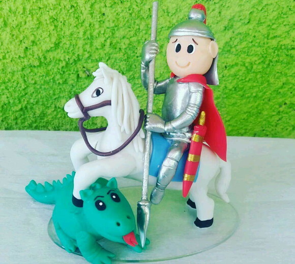 Enfeite de mesa/bolo são Jorge