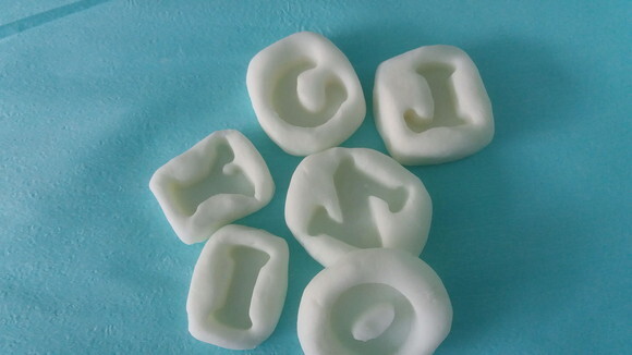 Forma de silicone Letra