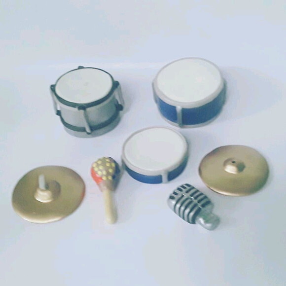 Instrumentos musicais em biscuit