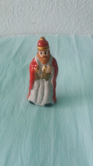 Os 3 Reis magos miniatura em biscuit