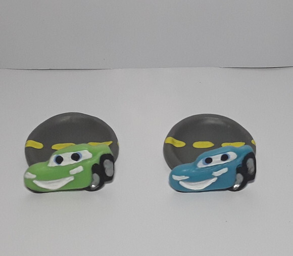 Porta Doces ou Brigadeiro Carros em Biscuit