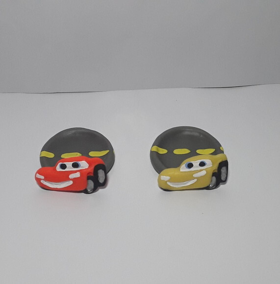 Porta Doces ou Brigadeiro Carros em Biscuit