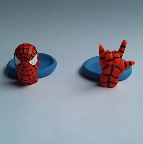 Porta Doces ou Brigadeiro Homem Aranha em Biscuit