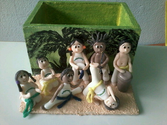 Porta treco capoeira