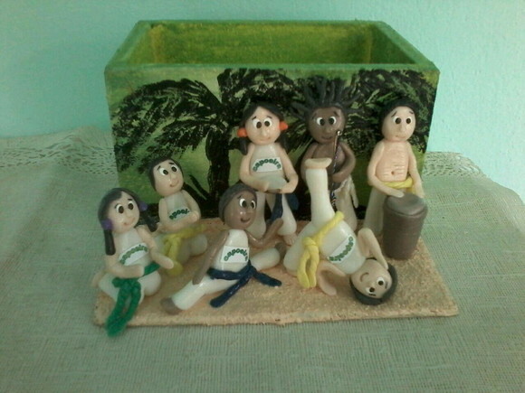 Porta treco capoeira