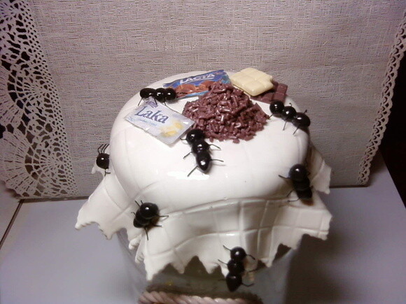 Pote decorado Nescau 1k