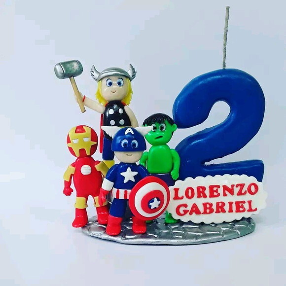 Topo vela vingadores