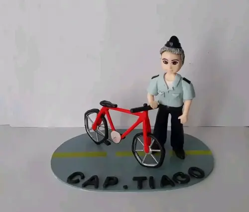 Bonecos profissões personalizado em biscuit
