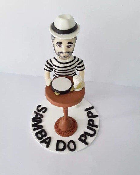 Boneco Caracterizado em Biscuit