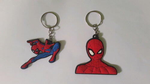 Chaveiro homem aranha em biscuit