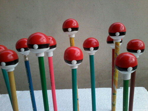 Ponteira de lápis pokebola