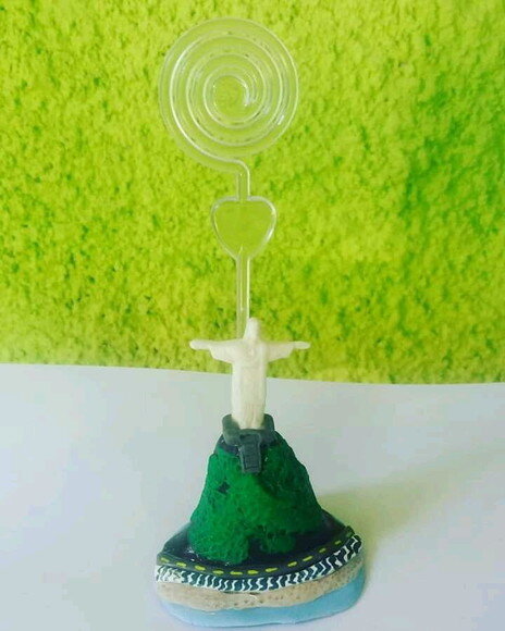 Porta recado corcovado em biscuit