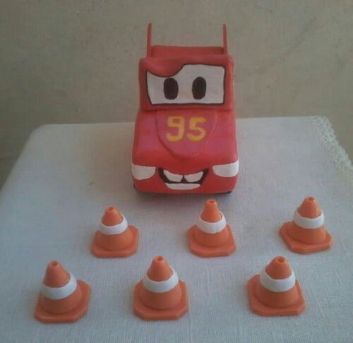 Topo de bolo/enfeite de mesa carros