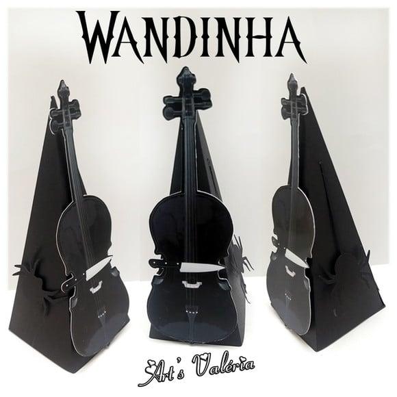 Caixa Pirâmide Violoncelo Wandinha Addams- Wednesday