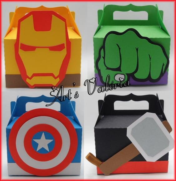 Caixinha Mini Lancheira Avengers