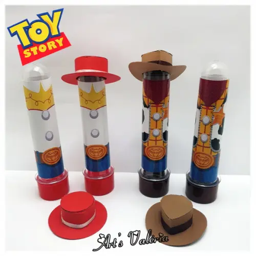 Tubete com Chapéu Jessie ou Woody do Toy Story - Cada