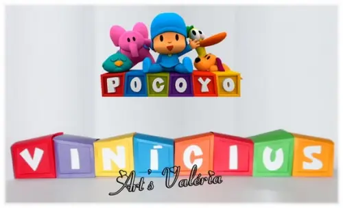 Caixa Cubo Torto com Letra Pocoyo - Cada Letra - 7cm