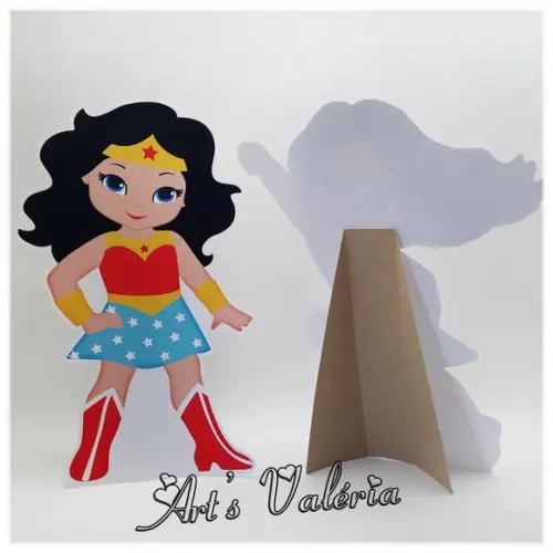 Display de Mesa Mulher Maravilha Cute - Cada