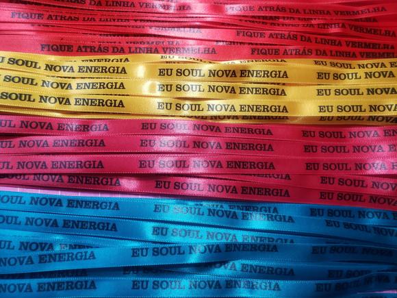 100 Fitinhas Personalizadas de Cetim 1 cm x 35 cm