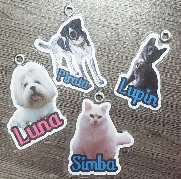 50 Chaveiros Personalizados Plastificado Recorte Especial