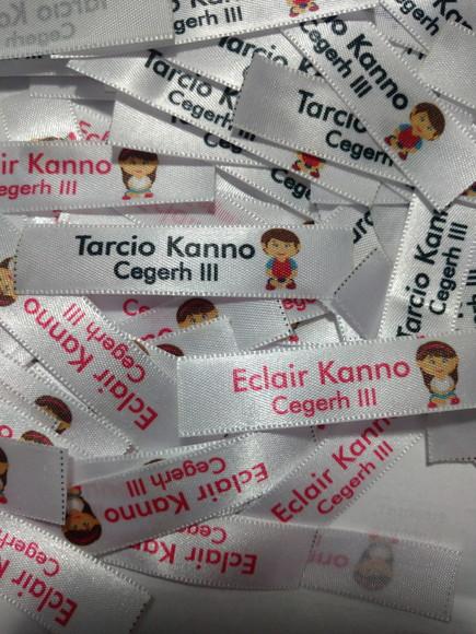 50 Etiquetas de Cetim Personalizadas 15mm