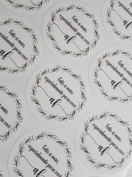 60 Etiquetas Adesivas Personalizadas 4 cm