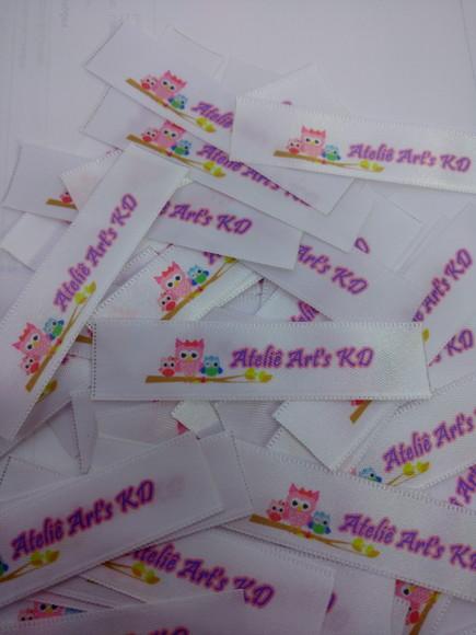 900 Etiquetas de Cetim Personalizadas 15 mm