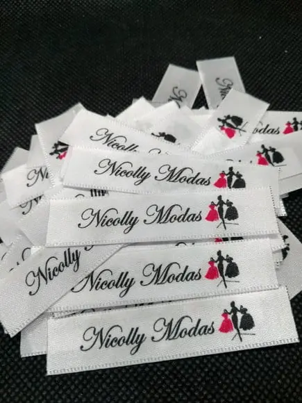 130 Etiquetas Personalizadas 10 mm