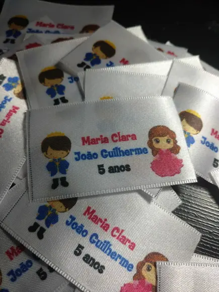 15 Etiquetas Personalizadas de 50mm