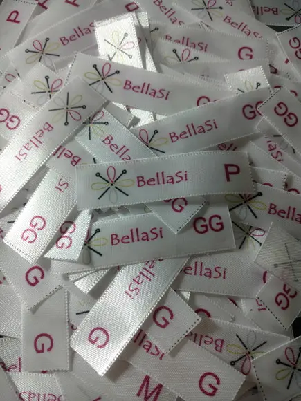 20 Etiquetas Personalizadas com Nomes Diferentes