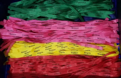 250 Fitinhas Personalizadas Similar Sr. do Bonfim 1 cm