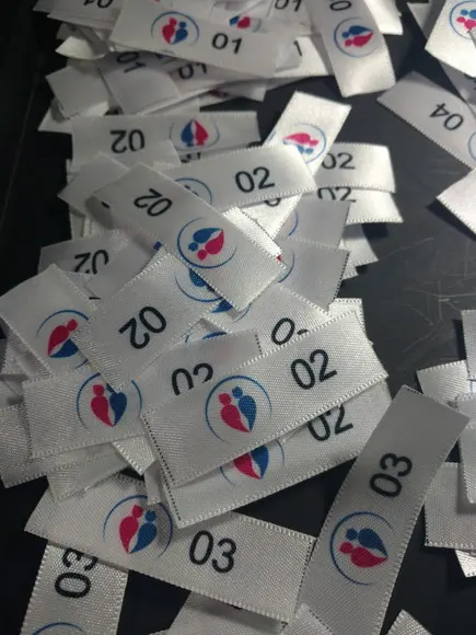 50 Etiquetas Personalizadas 10 mm