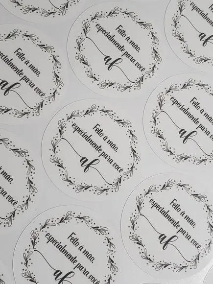 60 Etiquetas Adesivas Personalizadas 4 cm