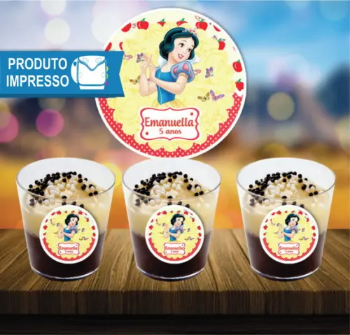 Adesivo Copinho de Brigadeiro Branca de Neve