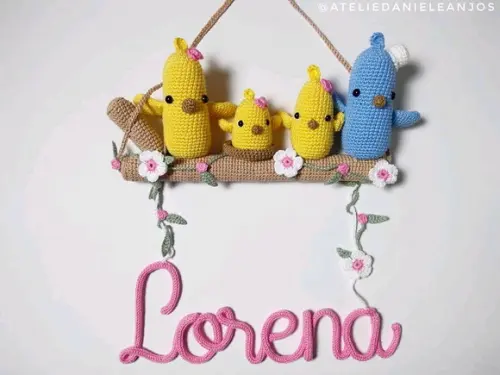 Porta de maternidade amigurumi e tricotin bebê passarinhos