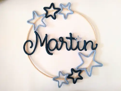 Guirlanda Porta Maternidade em Tricotin Estrelas