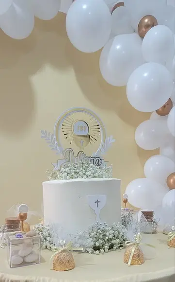 Topo de Bolo Primeira Eucaristia Luxo