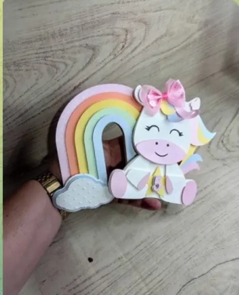 Arquivo de Corte Topo de Bolo Unicornio Sentado 01