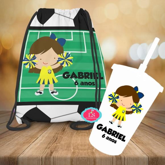 Mochilinha e Copo Twister Futebol