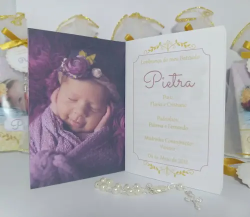 Mini Bíblia Personalizada com Foto da Criança e Mini Terço